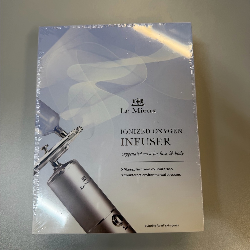 Le Mieux Ionized Oxygen Infuser